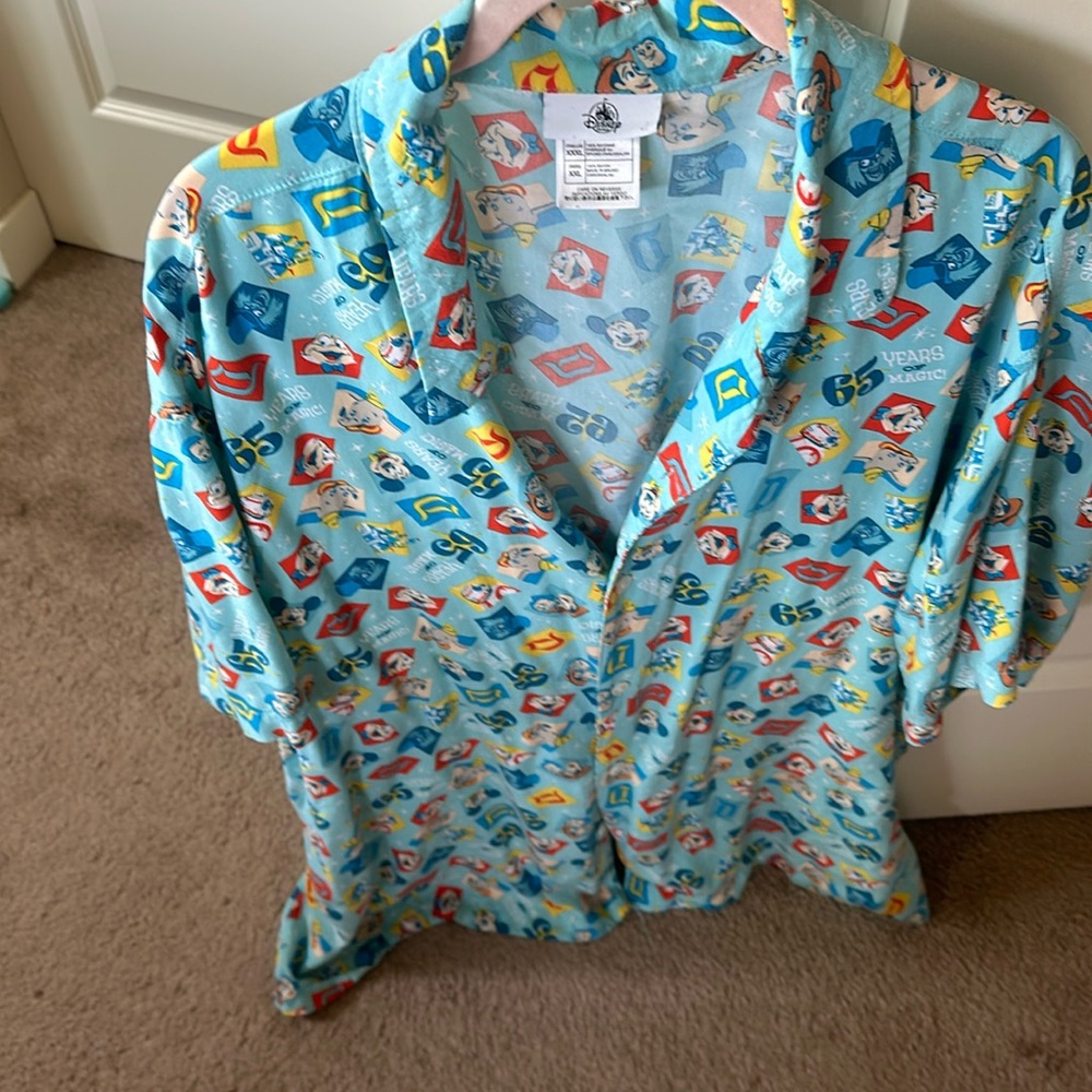 Disney parks mens xxl button up shirt like new disneyland 65 anniversary